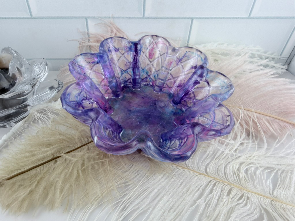 Handmade Bloom Waffle Bowl - Marbled