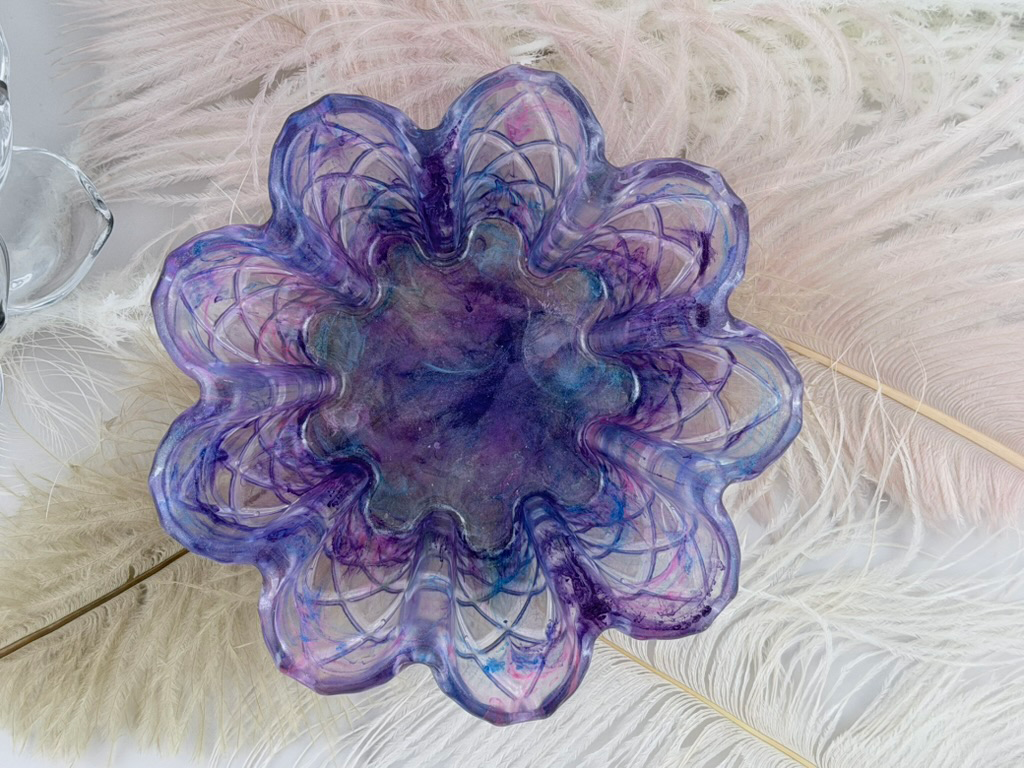 Handmade Bloom Waffle Bowl - Marbled