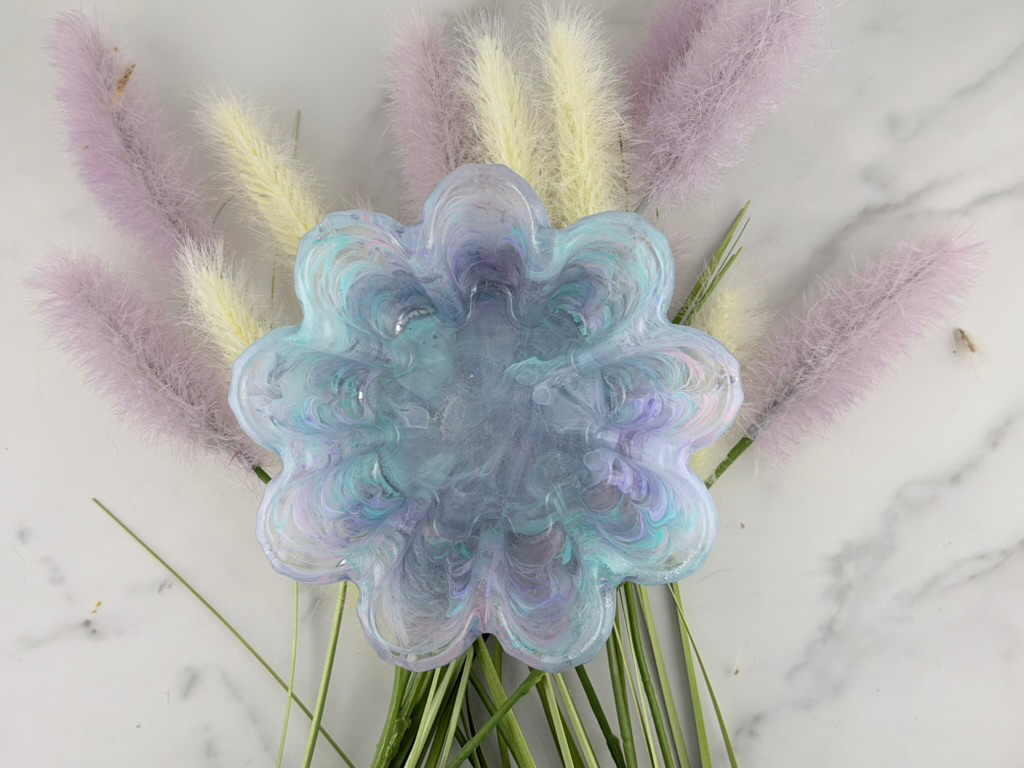Handmade Bloom Waffle Bowl - Marbled