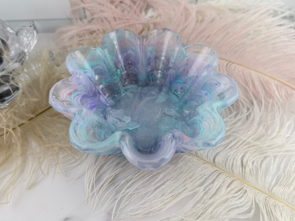 Handmade Bloom Waffle Bowl - Marbled